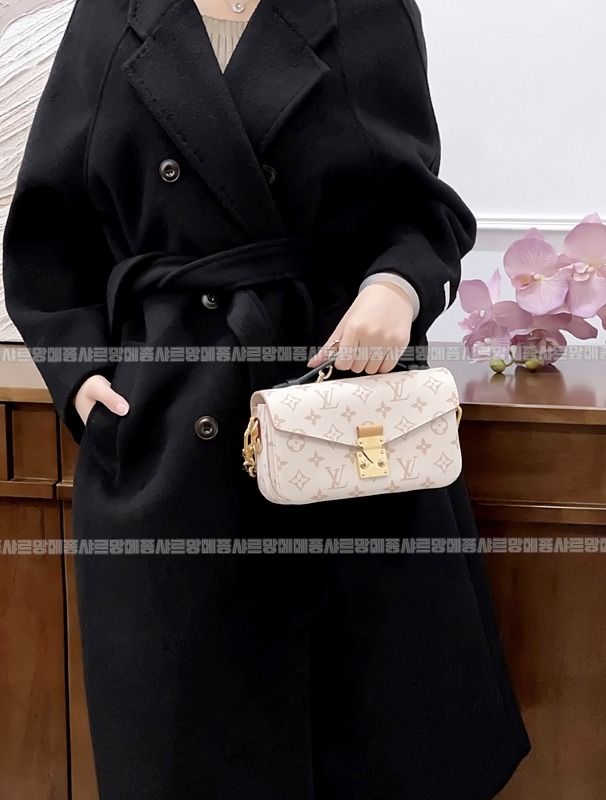 루이비통포쉐트메티스이스트웨스트 20260129-165453-003루.jpg