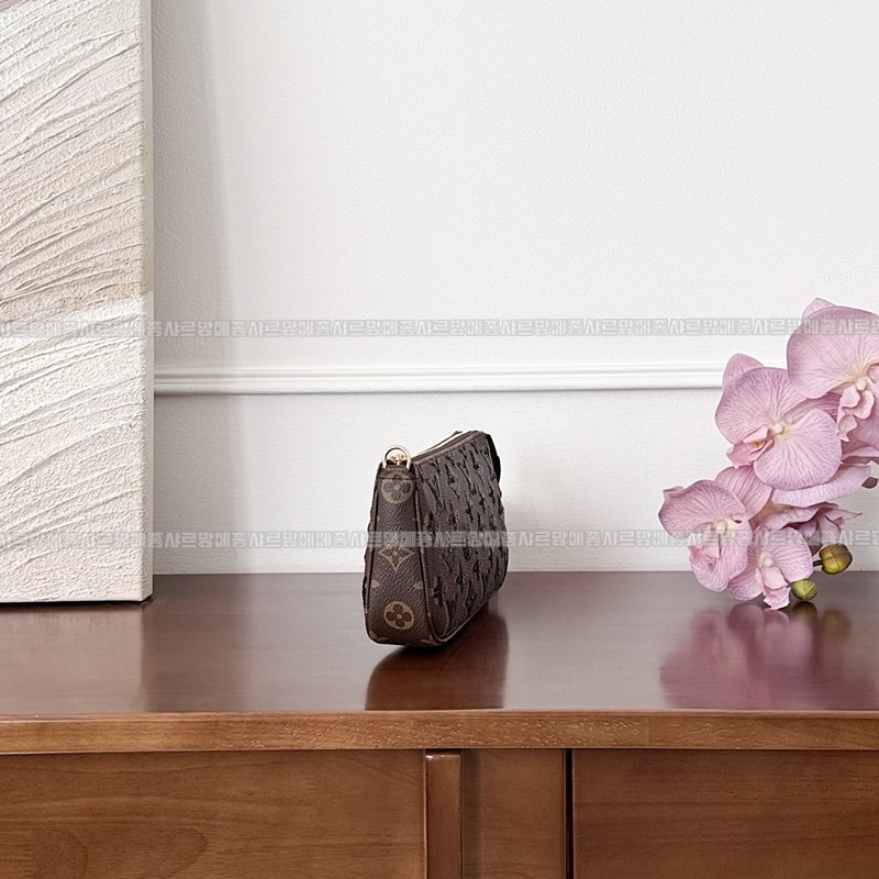 루이비통포쉐트악세수아 20260130-100618-007루.jpg