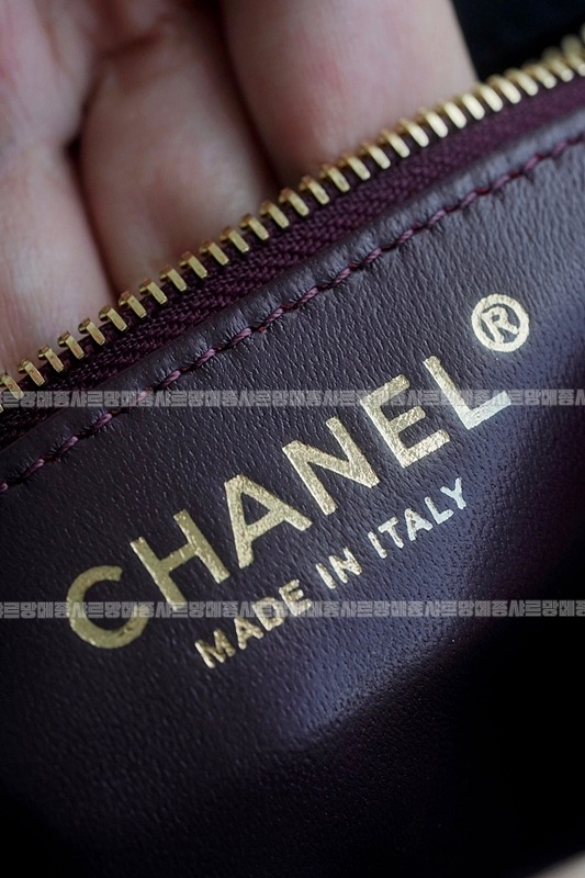 샤넬트렌디CC탑핸들뉴미니백 20260130-164822-028루.jpg