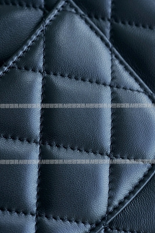 샤넬트렌디CC탑핸들뉴미니백 20260130-164822-030루.jpg