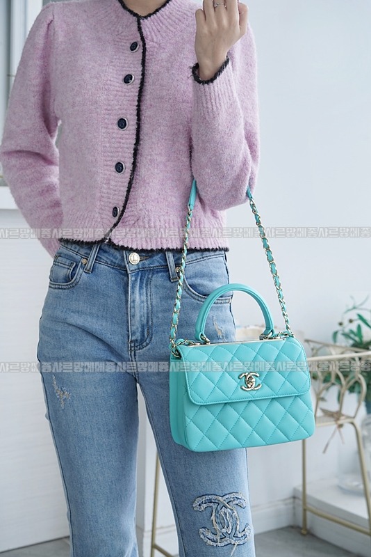 샤넬트렌디CC탑핸들플립백 20260130-170455-004루.jpg