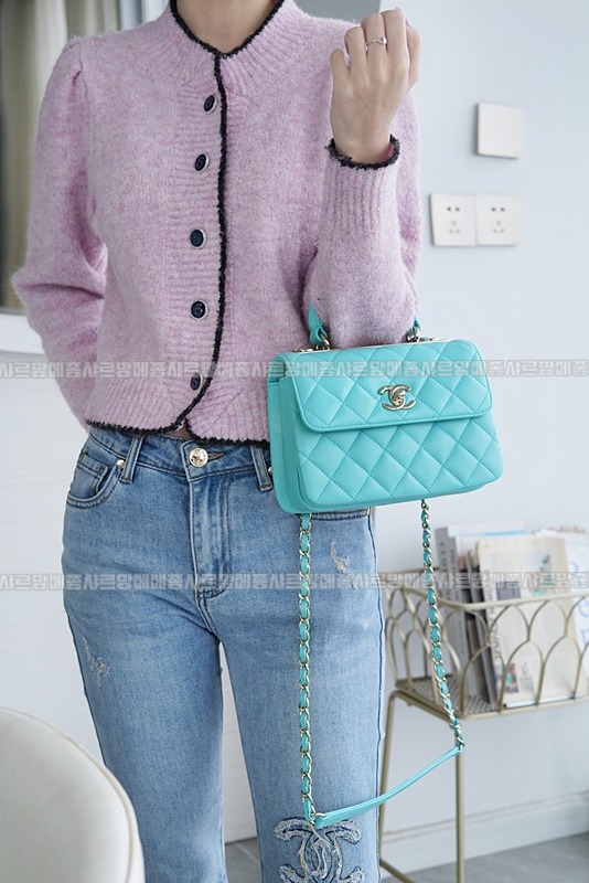 샤넬트렌디CC탑핸들플립백 20260130-170456-007루.jpg