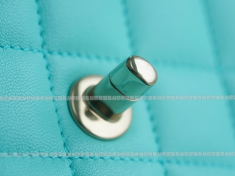 샤넬트렌디CC탑핸들플립백 20260130-170458-023루.jpg