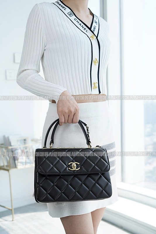 샤넬트렌디CC탑핸들플립백 wsxc1769854016970_6루.jpg