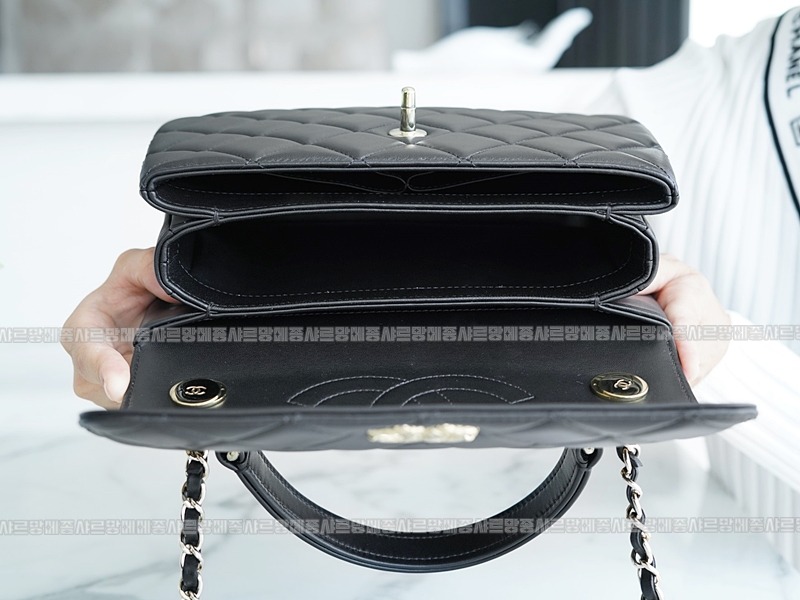 샤넬트렌디CC탑핸들플립백 wsxc1769854048045_2루.jpg