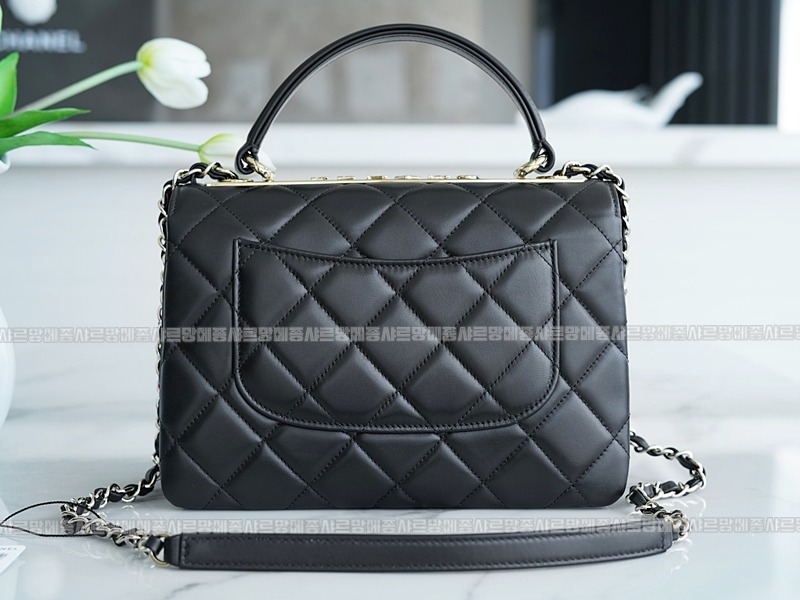 샤넬트렌디CC탑핸들플립백 wsxc1769854048105_4루.jpg