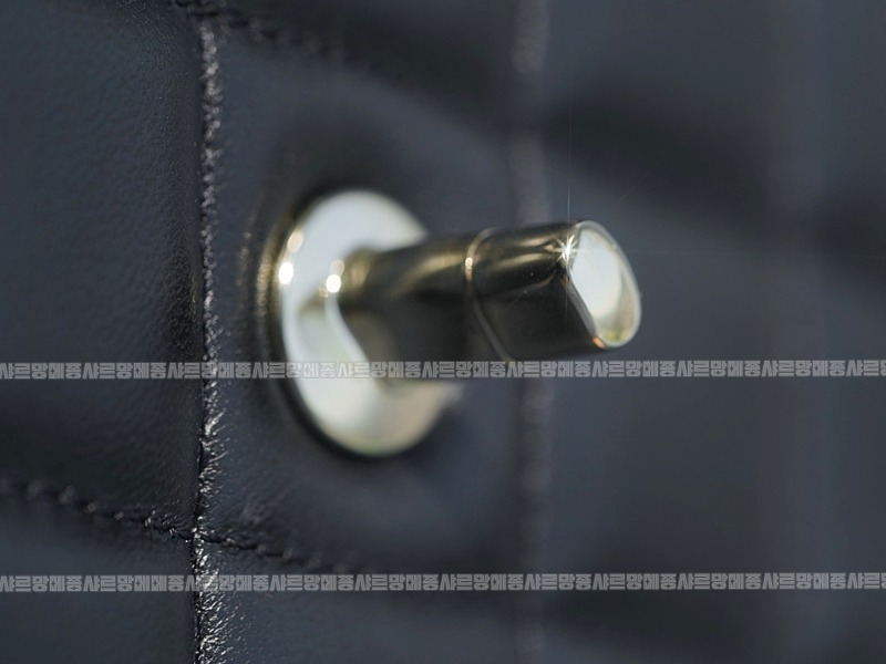 샤넬트렌디CC탑핸들플립백 wsxc1769854053423_7루.jpg