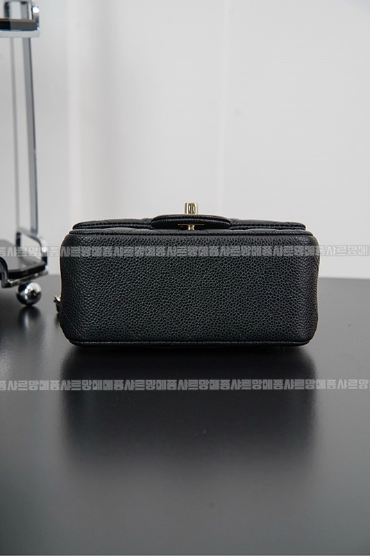 샤넬클래식플랩미니스퀘어백 20260131-120517-015루.jpg