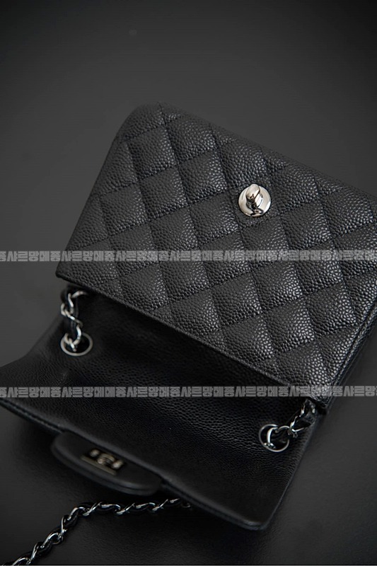 샤넬쁘띠삭플랩백 20260131-122029-014루.jpg