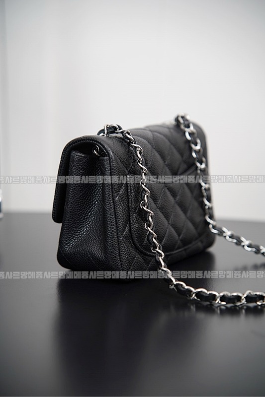 샤넬쁘띠삭플랩백 20260131-122029-015루.jpg