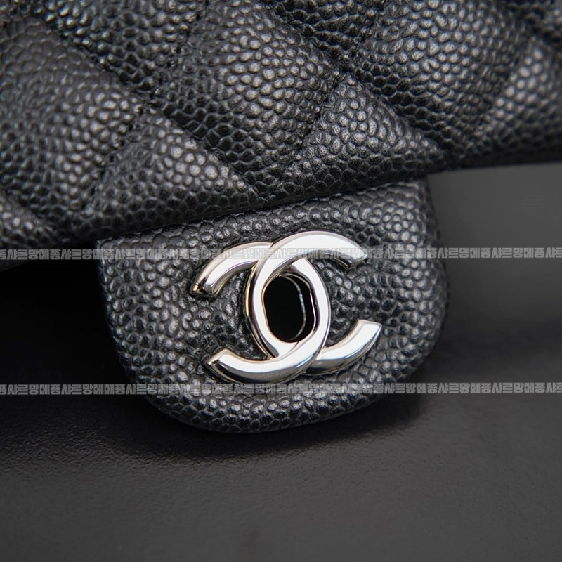 샤넬쁘띠삭플랩백 20260131-122029-019루.jpg