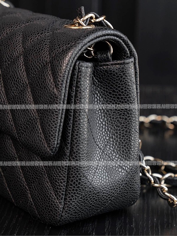 샤넬클래식플랩백미니 20260131-145650-019루.jpg