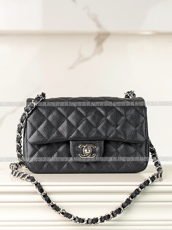 샤넬클래식플랩백미니 20260131-150537-013루.jpg