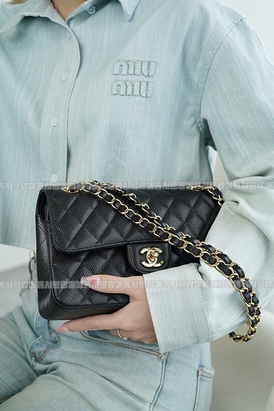 샤넬클래식스몰플랩백 20260131-160526-005루.jpg