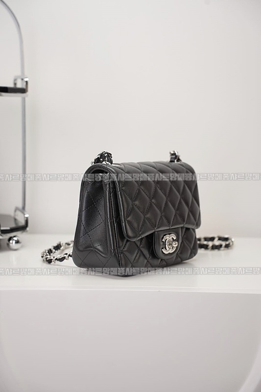 샤넬클래식미니플랩백 20260131-174044-009루.jpg