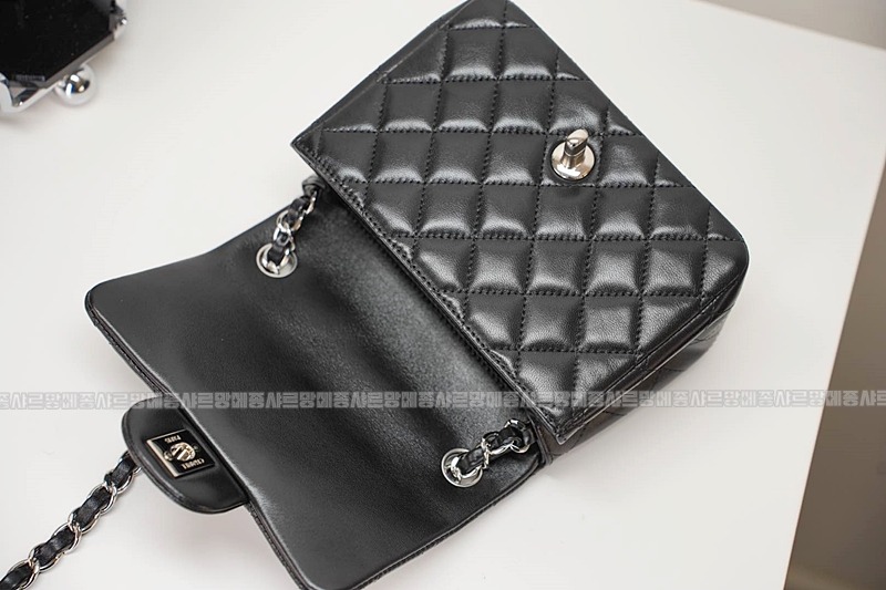 샤넬클래식미니플랩백 20260131-174048-040루.jpg