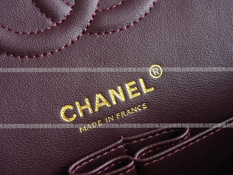 샤넬클래식미듐플랩백불랙금장 20260201-105723-022루.jpg