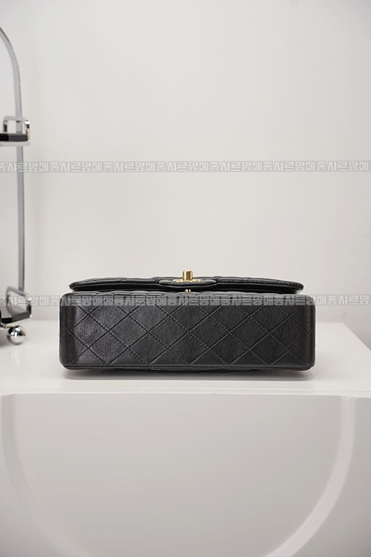 샤넬클래식미니듐플랩백불랙금장 20260201-111937-014루.jpg