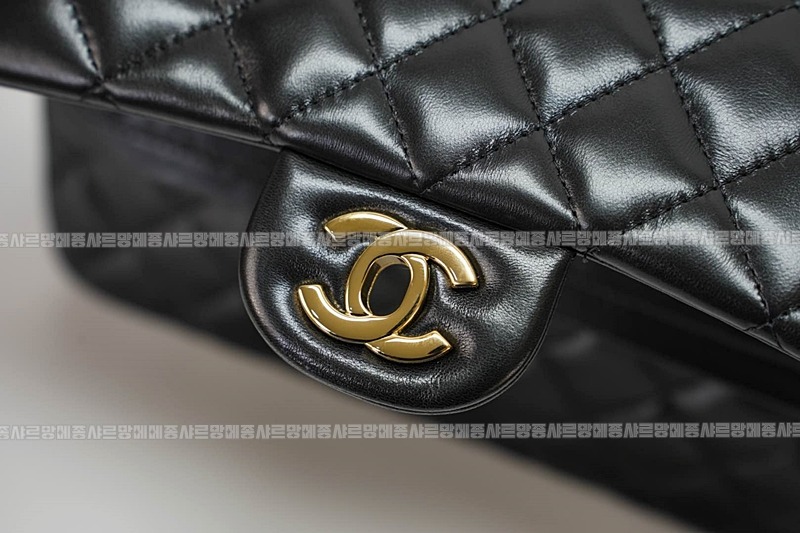 샤넬클래식미니듐플랩백불랙금장 20260201-111939-025루.jpg