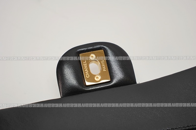 샤넬클래식미니듐플랩백불랙금장 20260201-111940-039루.jpg