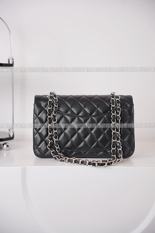 샤넬클래식미니듐플랩백불랙은장 20260201-112710-012루.jpg