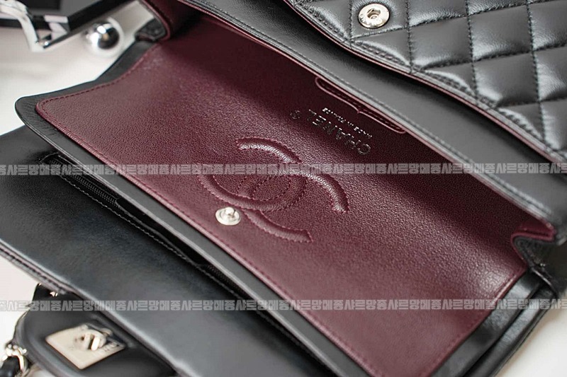 샤넬클래식미니듐플랩백불랙은장 20260201-112713-035루.jpg