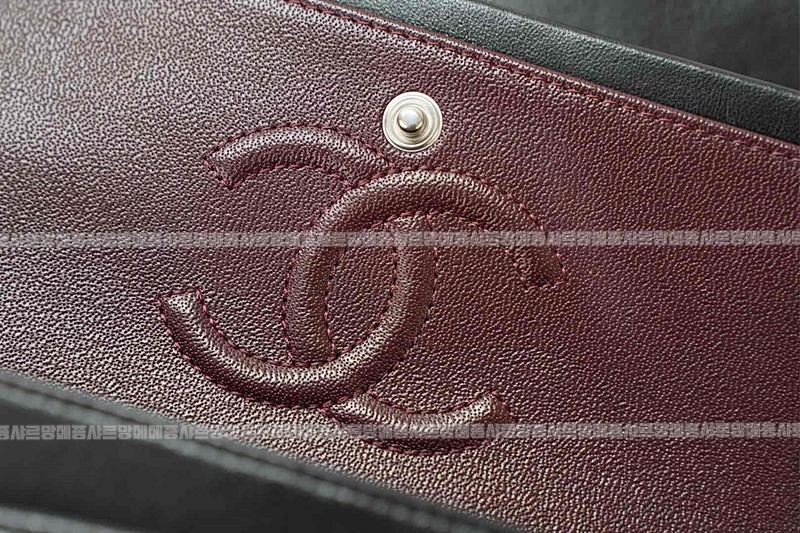 샤넬클래식미니듐플랩백불랙은장 20260201-112714-043루.jpg