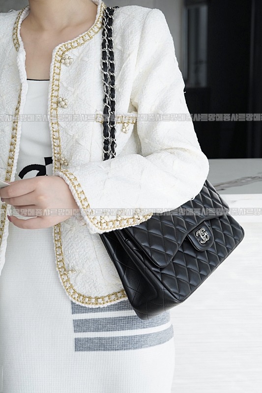 샤넬클래식플랩백점보불랙은장 20260201-115135-001루.jpg