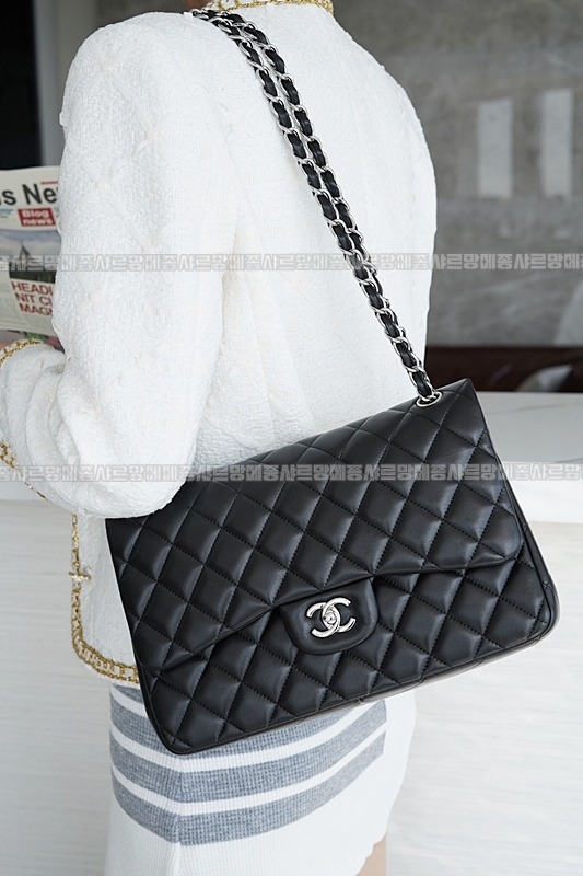 샤넬클래식플랩백점보불랙은장 20260201-115135-005루.jpg