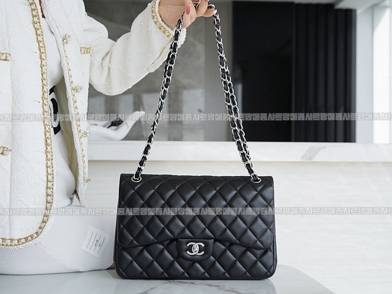 샤넬클래식플랩백점보불랙은장 20260201-115136-010루.jpg
