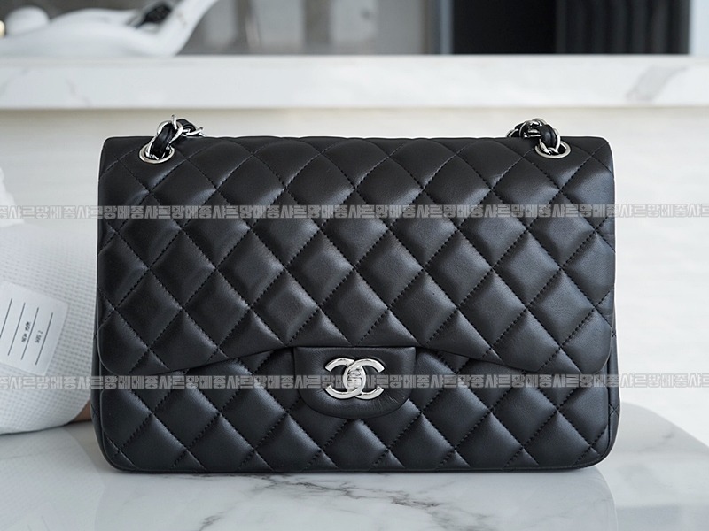 샤넬클래식플랩백점보불랙은장 20260201-115136-011루.jpg