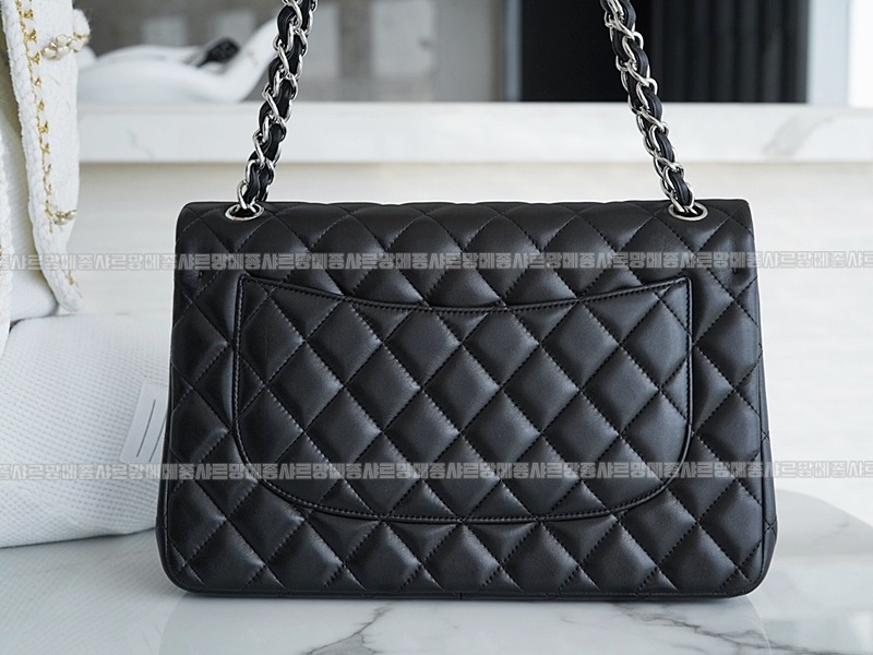 샤넬클래식플랩백점보불랙은장 20260201-115136-013루.jpg