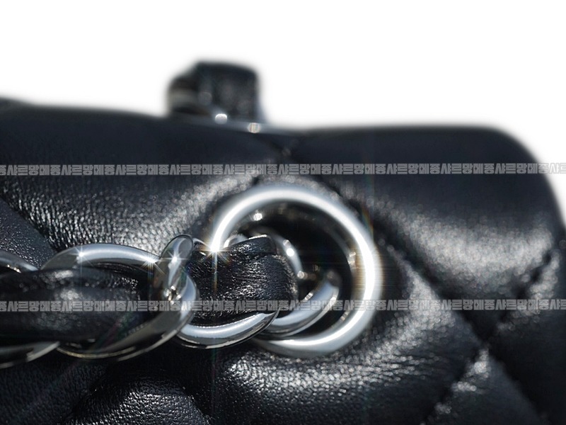 샤넬클래식플랩백점보불랙은장 20260201-115137-019루.jpg