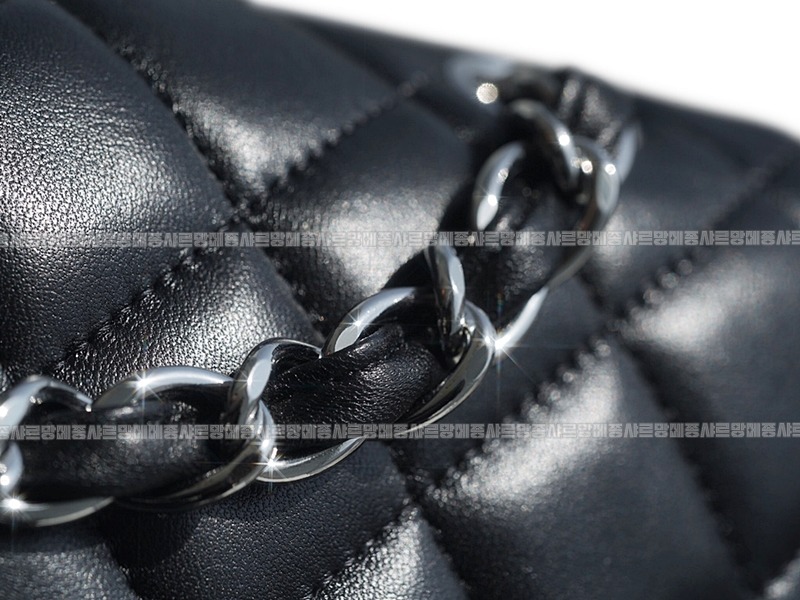 샤넬클래식플랩백점보불랙은장 20260201-115137-020루.jpg