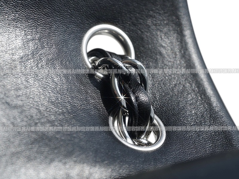 샤넬클래식플랩백점보불랙은장 20260201-115137-021루.jpg