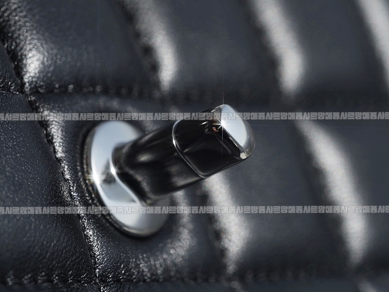 샤넬클래식플랩백점보불랙은장 20260201-115138-022루.jpg