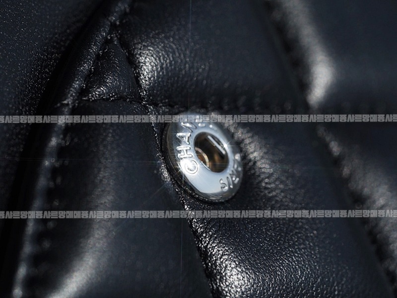 샤넬클래식플랩백점보불랙은장 20260201-115138-023루.jpg