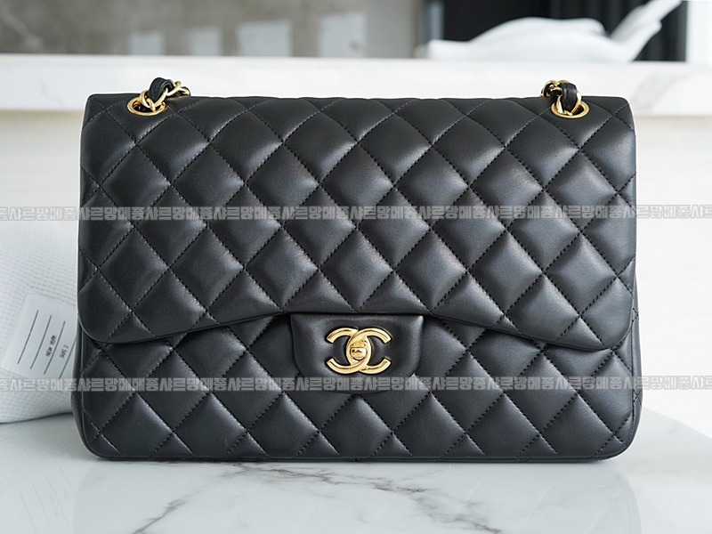 샤넬클래식플랩백점보블랙금장 20260201-115658-010루.jpg