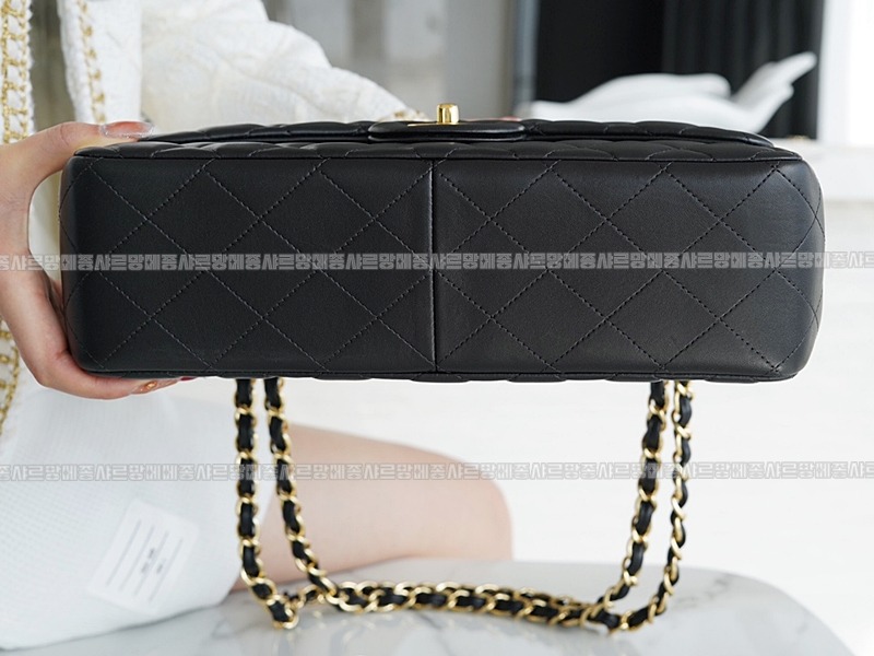 샤넬클래식플랩백점보블랙금장 20260201-115659-013루.jpg
