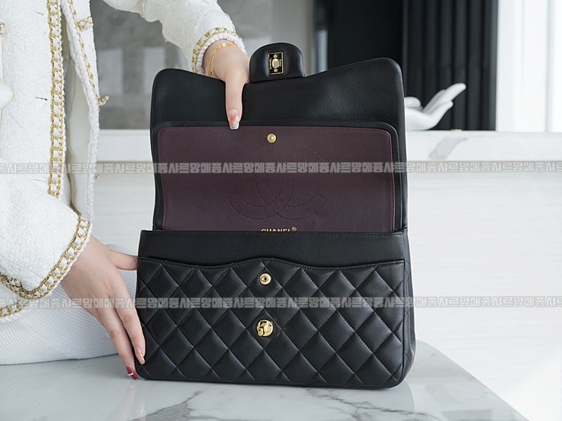 샤넬클래식플랩백점보블랙금장 20260201-115659-014루.jpg