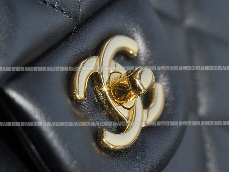 샤넬클래식플랩백점보블랙금장 20260201-115659-017루.jpg