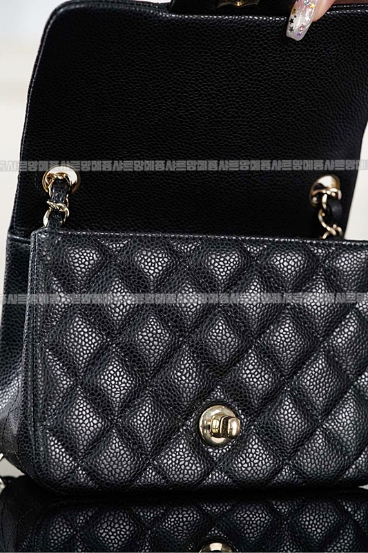 샤넬클래식플랩백쁘띠삭블랙금장 20260201-133145-022루.jpg
