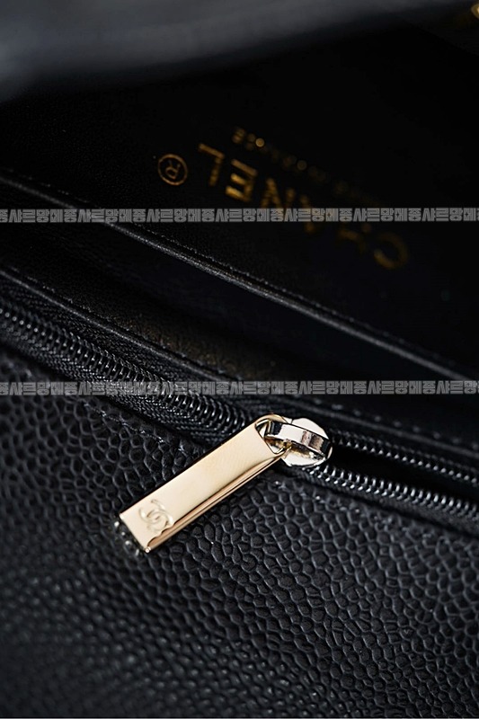 샤넬클래식플랩백쁘띠삭블랙금장 20260201-133146-028루.jpg