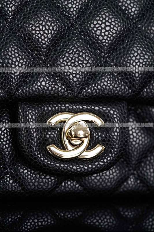 샤넬클래식플랩백쁘띠삭블랙금장 20260201-133146-030루.jpg