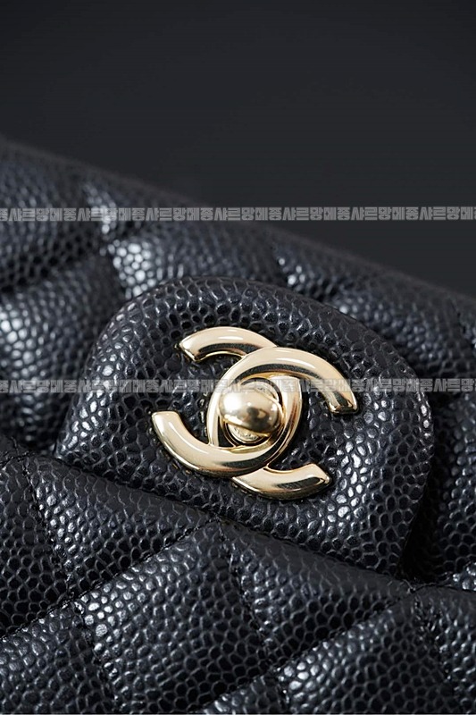 샤넬클래식플랩백쁘띠삭블랙금장 20260201-133147-035루.jpg