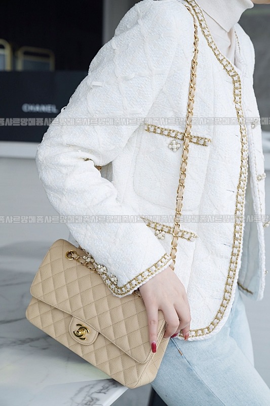 샤넬클래식미디움플랩백 20260201-135251-008루.jpg