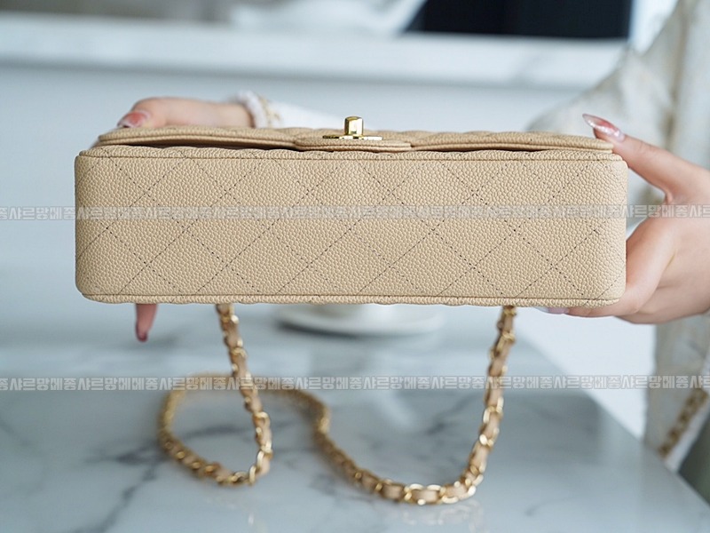 샤넬클래식미디움플랩백 20260201-135252-013루.jpg