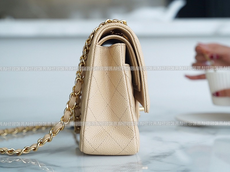 샤넬클래식미디움플랩백 20260201-135252-016루.jpg