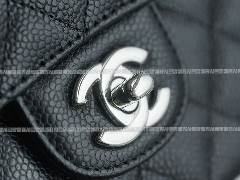 샤넬클래식미디움플랩백블랙은장 20260201-135846-019루.jpg