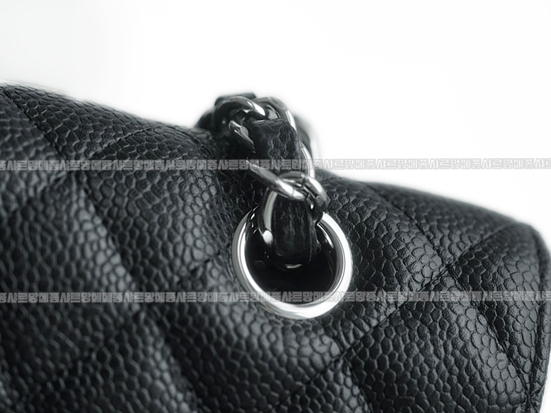 샤넬클래식미디움플랩백블랙은장 20260201-135847-024루.jpg